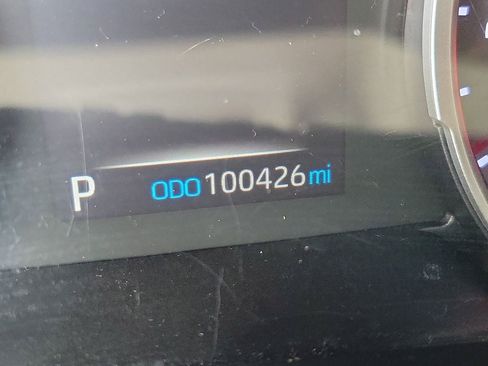 Used 2019 Toyota RAV4 XLE Premium w/ Cold Weather Package FWD image 23