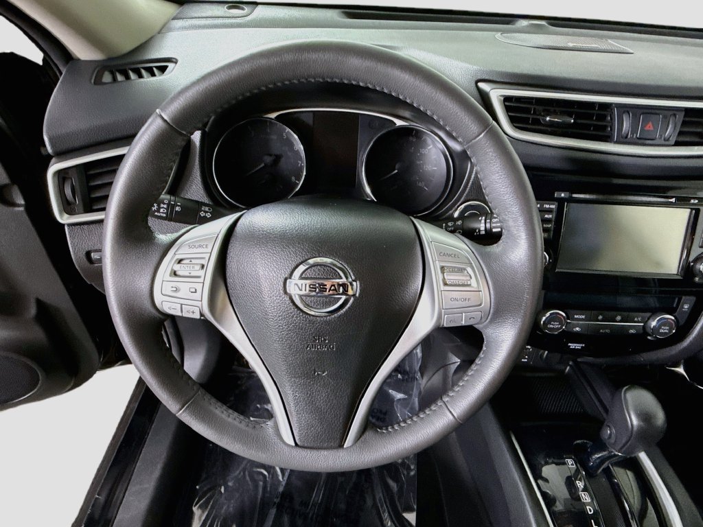 Used 2014 Nissan Rogue SL AWD/4WD image 21