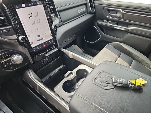 Used 2023 RAM 1500 Laramie AWD/4WD image 25