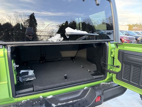 New 2026 Jeep Wrangler Unlimited Rubicon image 26