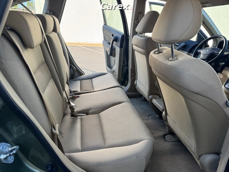 Used 2009 Honda CR-V LX image 14