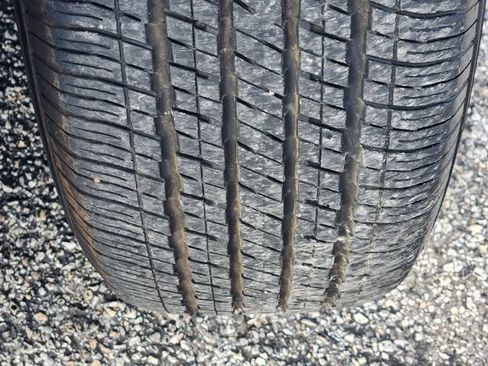 Used 2025 Chrysler Pacifica Select FWD image 11