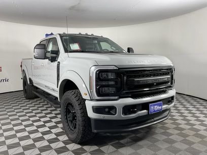 New 2026 Ford F250 Lariat w/ Black Appearance Package
