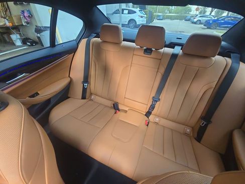 Used 2022 BMW 530i w/ M Sport Package RWD image 37