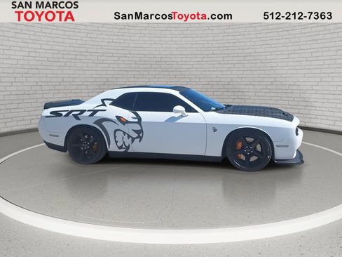 Used 2022 Dodge Challenger SRT Hellcat Redeye image 4