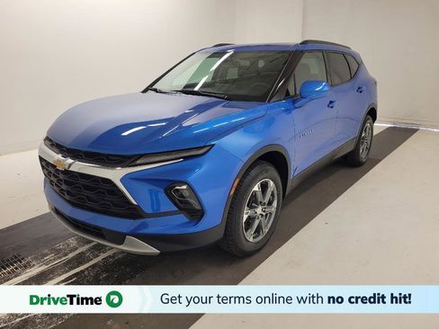 Used 2024 Chevrolet Blazer LT w/ Convenience Package FWD image 1