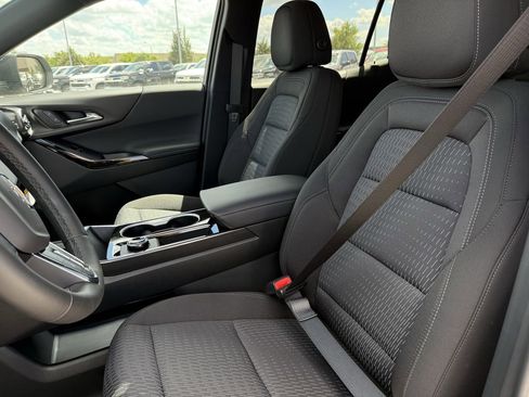 New 2026 Chevrolet Equinox LT w/ Safety and Technology Package image 20