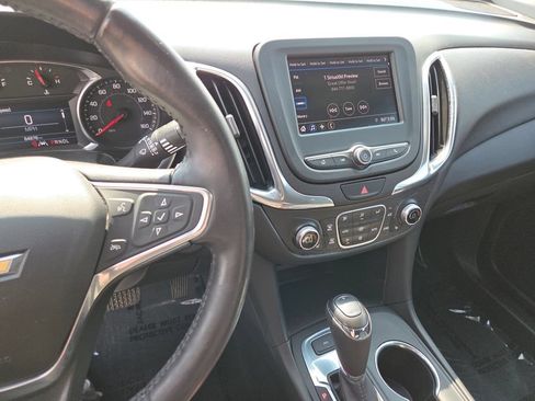 Used 2020 Chevrolet Equinox LT AWD/4WD image 29