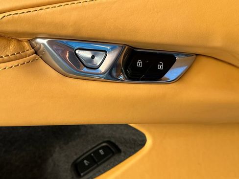 Certified 2023 Chevrolet Corvette Stingray Premium Conv w/ Battery Protection Package image 19