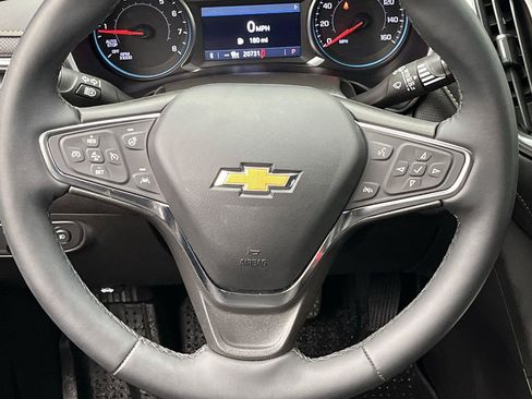 Certified 2024 Chevrolet Equinox Premier AWD/4WD image 13