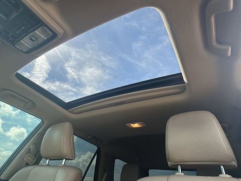 Used 2011 Toyota 4Runner Limited image 6