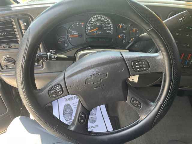 Used 2007 Chevrolet Silverado 2500 LT w/ Heavy-Duty Power Package AWD/4WD image 15