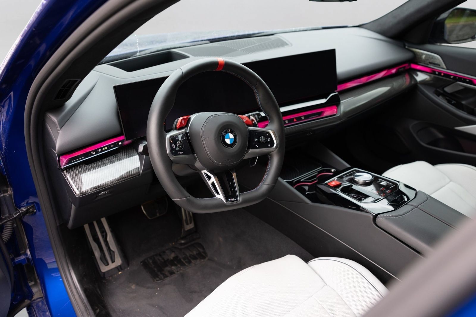 Used 2025 BMW M5 Touring AWD/4WD image 5