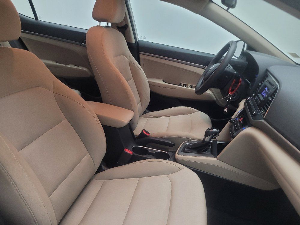 Used 2018 Hyundai Elantra SE FWD image 21