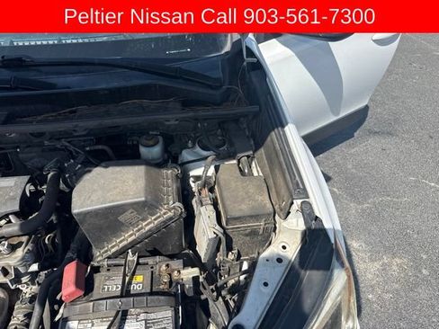 Used 2018 Toyota RAV4 XLE w/ Plus Extra Value Package FWD image 18