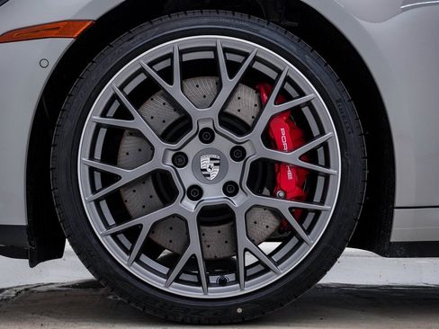 New 2026 Porsche 911 Carrera 4S image 13