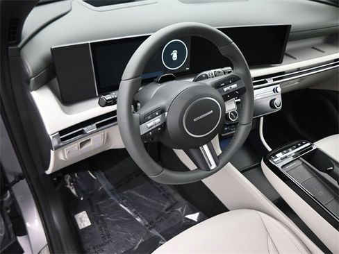 New 2026 Hyundai Tucson Limited image 17