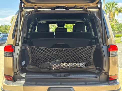 Certified 2025 Lexus GX 550 AWD/4WD image 5