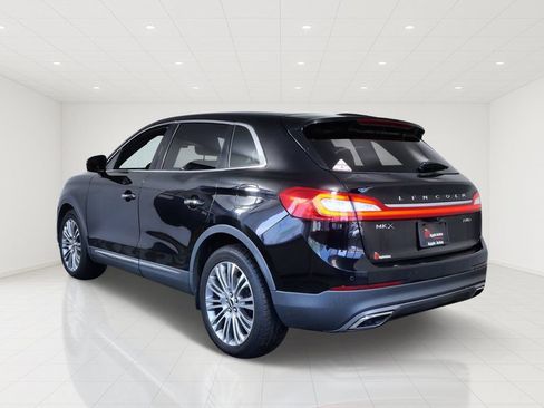Used 2018 Lincoln MKX Reserve w/ Lincoln MKX Climate Package AWD/4WD image 4