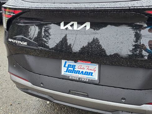 New 2026 Kia Sportage EX image 13