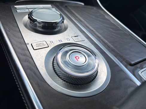 Used 2024 Genesis GV80 2.5T image 19