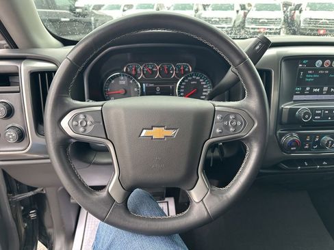 Used 2018 Chevrolet Silverado 1500 LT w/ Texas Edition image 17