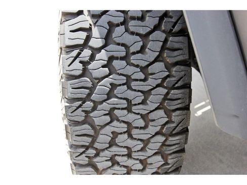 Used 2024 Jeep Wrangler Unlimited Rubicon AWD/4WD image 30