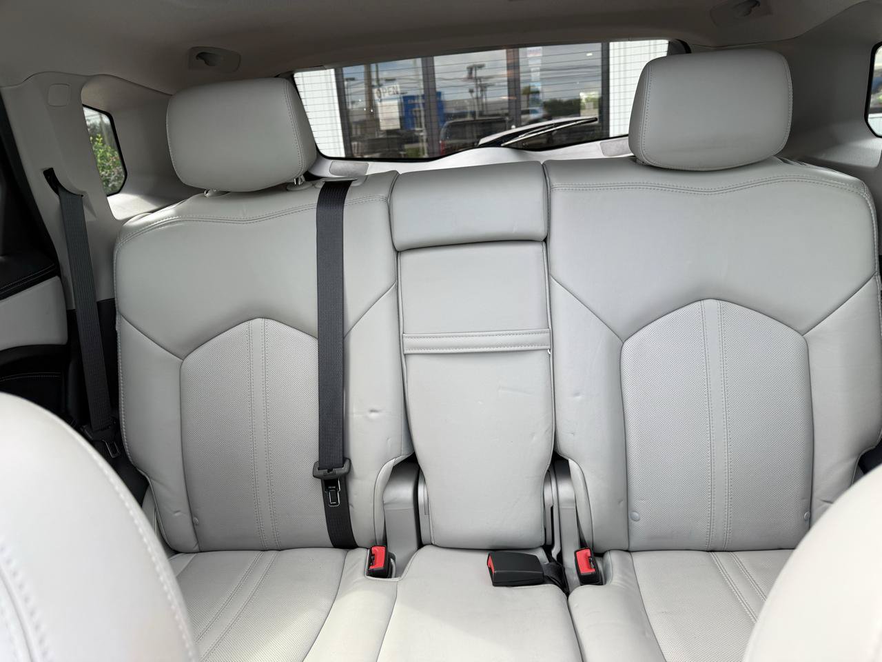 Used 2014 Cadillac SRX Performance w/ Driver Awareness Package FWD image 28