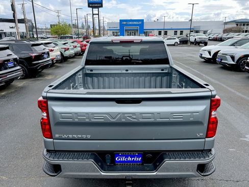Used 2023 Chevrolet Silverado 1500 LT AWD/4WD image 25