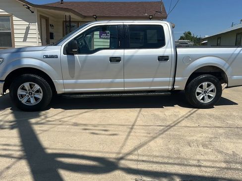 Used 2015 Ford F150 XLT w/ Equipment Group 301A Mid image 2