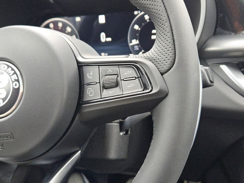New 2025 Alfa Romeo Stelvio Sprint w/ Veloce Package image 33