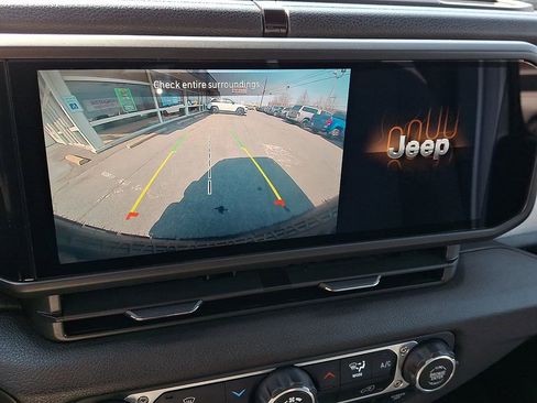 Used 2025 Jeep Wrangler Unlimited Sport S 4xe image 21