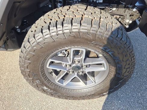 New 2026 Jeep Gladiator Mojave w/ Safety Group AWD/4WD image 17