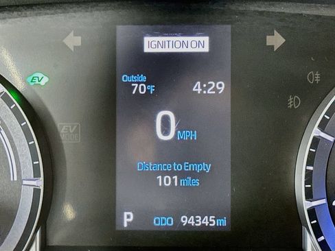 Used 2020 Toyota Highlander LE AWD/4WD image 15