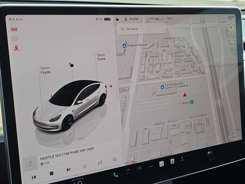 Used 2023 Tesla Model 3 Standard Range image 26