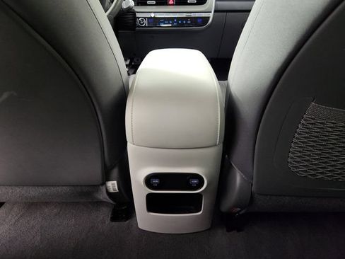 Certified 2024 Hyundai Ioniq 5 SEL AWD/4WD image 17