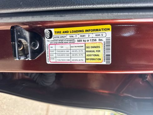 Used 2015 Ford Explorer XLT w/ Equipment Group 202B AWD/4WD image 22