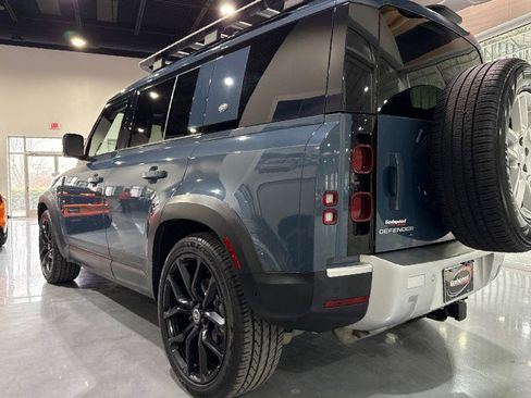 Used 2020 Land Rover Defender 110 S image 36