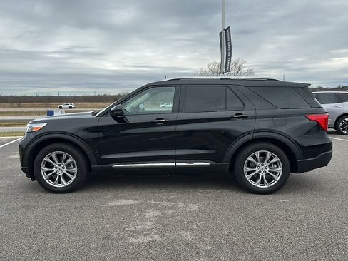 Used 2022 Ford Explorer Limited w/ Equipment Group 301A image 5