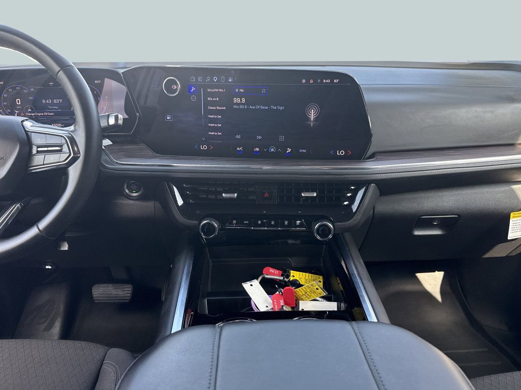 Used 2025 Chevrolet Tahoe LS RWD image 46