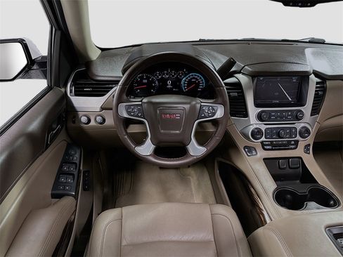 Used 2017 GMC Yukon SLT w/ Open Road Package image 25
