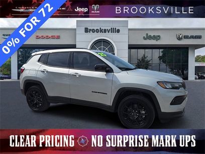 New 2025 Jeep Compass Latitude w/ Sun & Sound Group