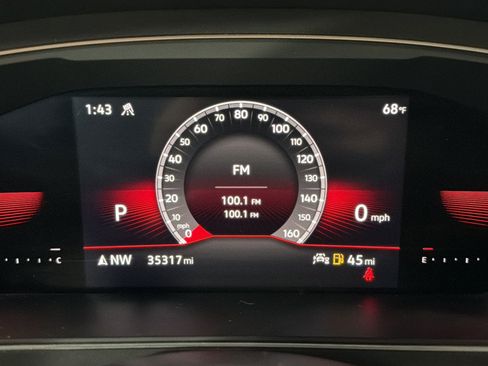 Certified 2023 Volkswagen Tiguan SE R-Line AWD/4WD image 22