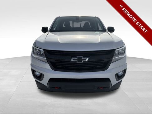 Used 2019 Chevrolet Colorado LT w/ Redline Special Edition image 11