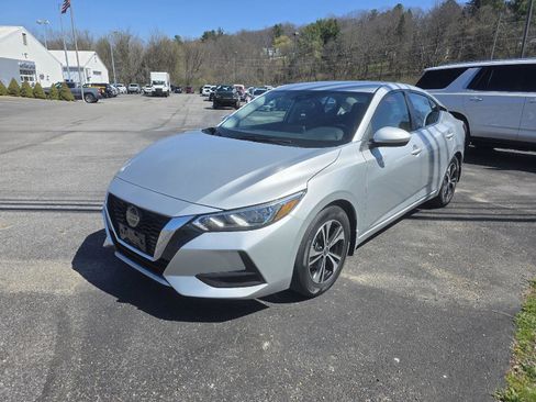 Used 2023 Nissan Sentra SV w/ All-Weather Package image 3