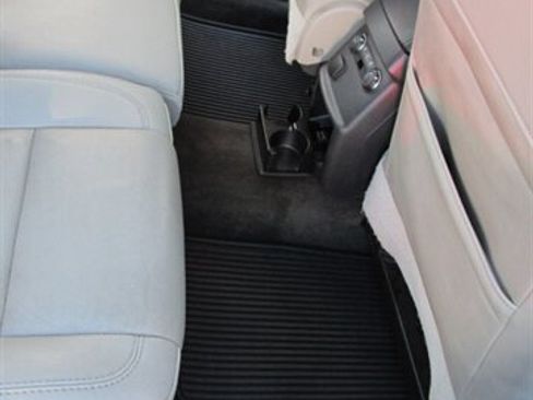 Used 2013 Ford Explorer XLT AWD/4WD image 20