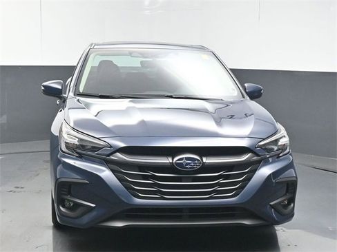 Used 2025 Subaru Legacy Limited w/ Popular Package #2 image 3