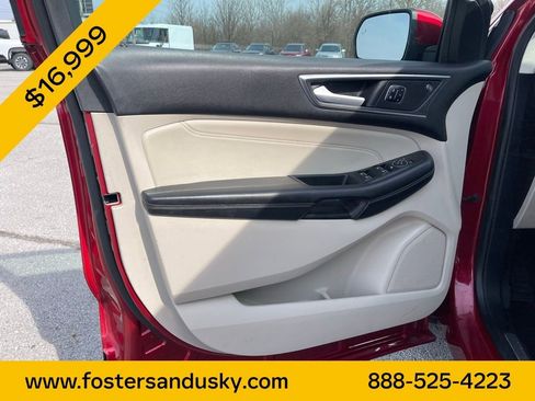 Used 2021 Ford Edge Titanium AWD/4WD image 18