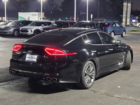 Used 2019 Kia Stinger image 10