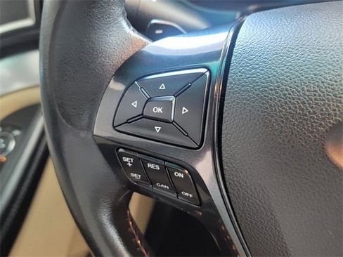 Used 2016 Ford Explorer XLT w/ Equipment Group 202A image 28